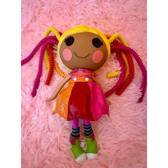 Lalaloopsy Silly Hair Doll April Sunsplash 12 inch - Picture 3 of 5